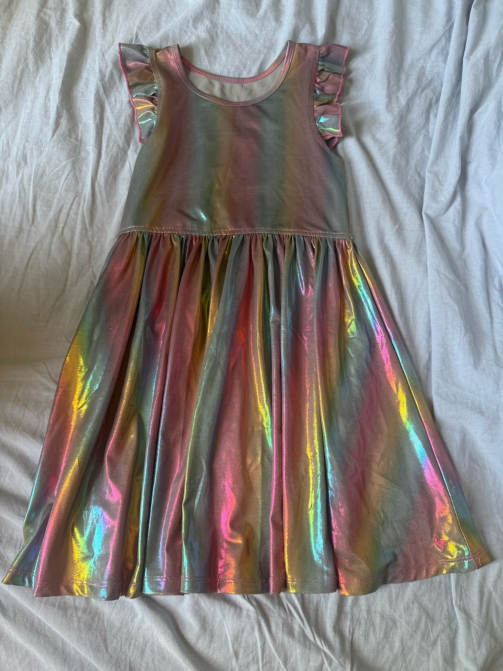 Pink chicken metallic rainbow size 6
